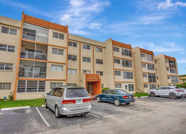 Property at 2401 NW 41st Ave #108, Lauderhill, FL 33313, 1 bed, 1 bath