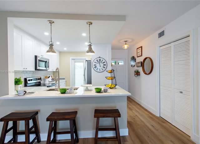 Property at 1100 Pine Dr #105, Pompano Beach, FL 33060, 1 bed, 1 bath