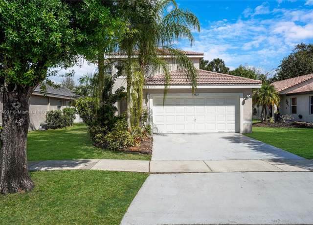Property at 3027 SW 179th Ave, Miramar, FL 33029, 4 beds, 2.5 baths