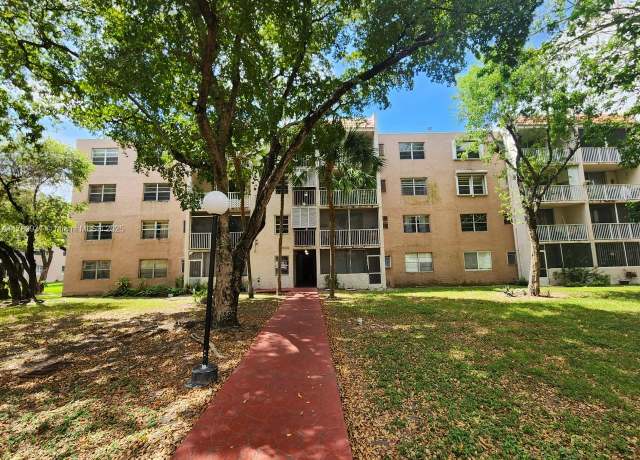Property at 8501 NW 8th St Unit 301-1, Miami, FL 33126, 2 beds, 2 baths