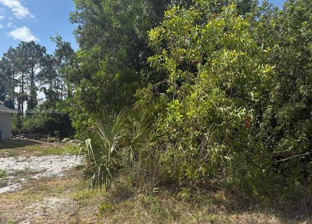Property at 3319 SW 24th St, Lehigh Acres, FL 33976