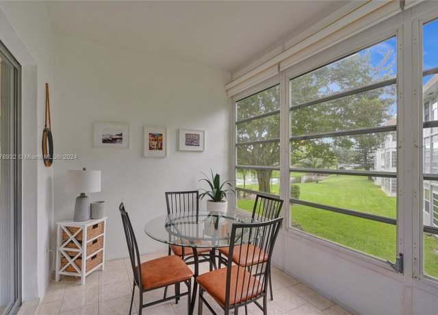 Property at 4806 NW 36th St #516, Lauderdale Lakes, FL 33319, 2 beds, 2 baths