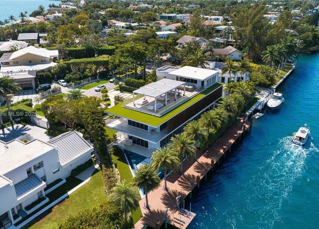 Property at 13390 Biscayne Bay Dr, North Miami, FL 33181, 6 beds, 9 baths