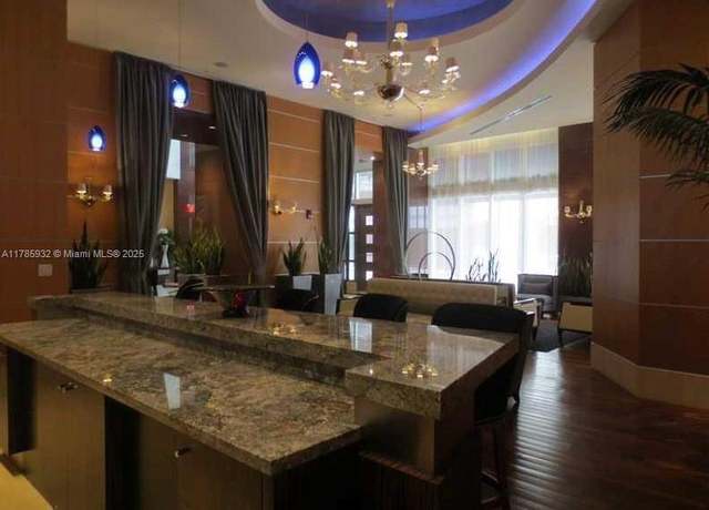 Property at 253 NE 2nd St #324, Miami, FL 33132, 1 bed, 1.5 baths