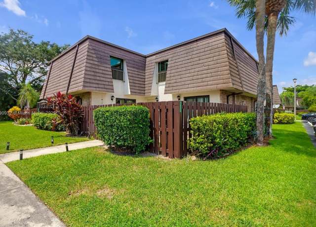 Property at Undisclosed address, Coral Springs, FL 33065, 2 beds, 2.5 baths
