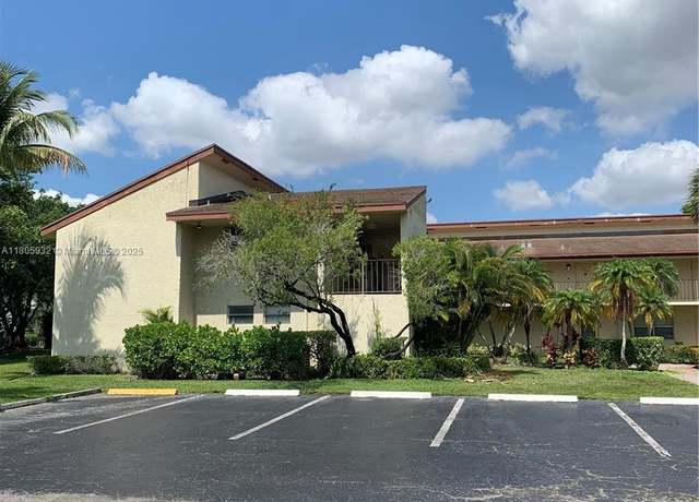 Property at 8791 Holly Ct #201, Tamarac, FL 33321, 3 beds, 2 baths