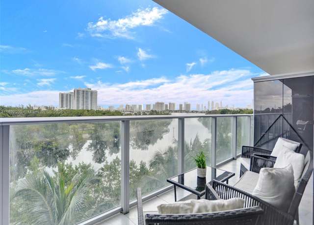 Property at 16385 Biscayne Blvd #403, North Miami Beach, FL 33160, 2 beds, 2 baths