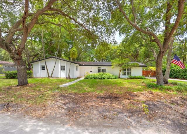 Property at 16412 SW 74th Ct, Palmetto Bay, FL 33157, 3 beds, 2 baths