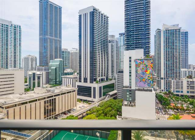 Property at 801 S Miami Ave #1702, Miami, FL 33130, 2 beds, 2.5 baths