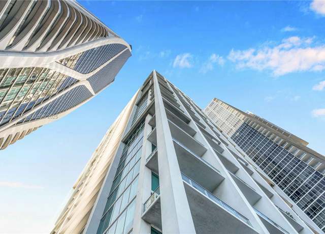 Property at 1040 Biscayne Blvd Unit LPH4407, Miami, FL 33132, 3 beds, 3.5 baths