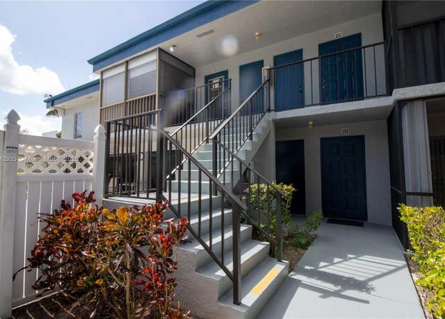 Property at 7511 S Oriole Blvd #201, Delray Beach, FL 33446, 2 beds, 2 baths