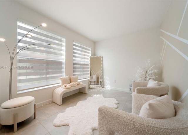 Property at 26431 SW 148th Ave, Homestead, FL 33032, 3 beds, 2.5 baths