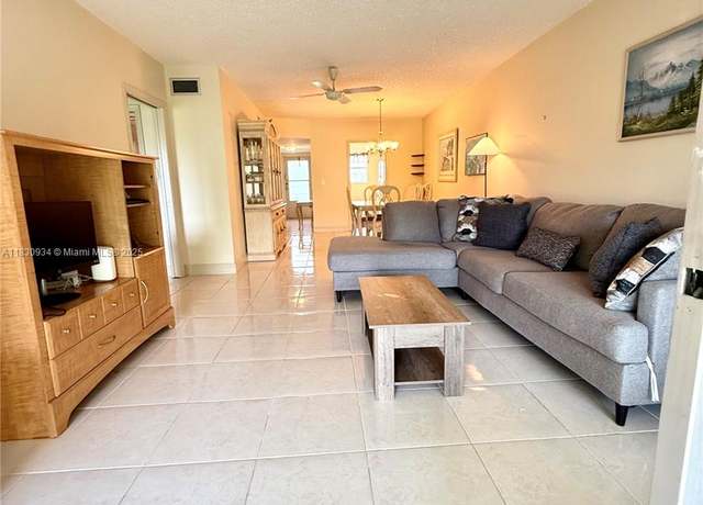 Property at 2340 SW 22nd Ave #316, Delray Beach, FL 33445, 2 beds, 2 baths