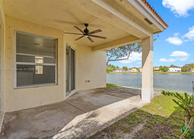 Property at 3911 NE 13th Dr, Homestead, FL 33033, 3 beds, 2.5 baths