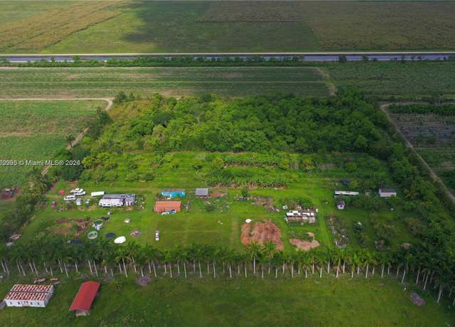 Property at 22600 SW 352nd St, Homestead, FL 33034