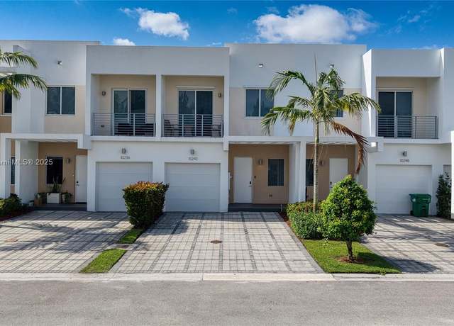 Property at 10240 NW 72nd Ter, Doral, FL 33178, 3 beds, 2.5 baths