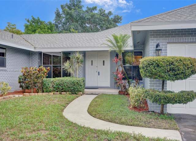 Property at 4459 NW 113th Ln, Coral Springs, FL 33065, 4 beds, 2 baths