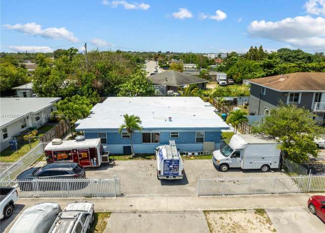 Property at 22300 SW 117th Ave, Miami, FL 33170, 17 beds, 10 baths