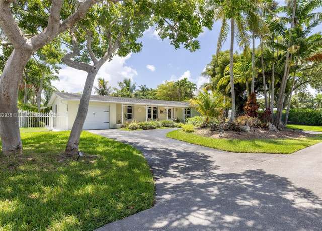 Property at 19521 SW 128th Ct, Miami, FL 33177, 4 beds, 3 baths
