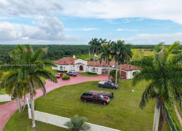 Property at 20970 SW 264th St, Homestead, FL 33031, 4 beds, 3 baths