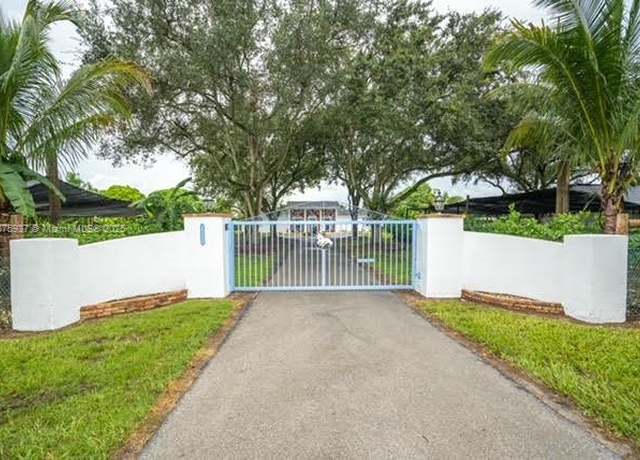 Property at 19390 SW 232nd St, Miami, FL 33170, 3 beds, 3 baths