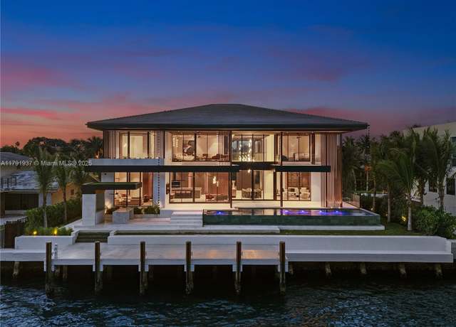 Property at 11404 N Bayshore Dr, North Miami, FL 33181, 7 beds, 8 baths