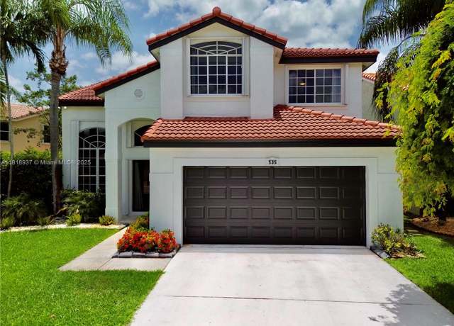 Property at 535 SW 181st Way, Pembroke Pines, FL 33029, 4 beds, 2.5 baths