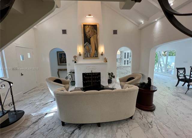 Property at 435 NE 77th St Rd, Miami, FL 33138, 3 beds, 4 baths