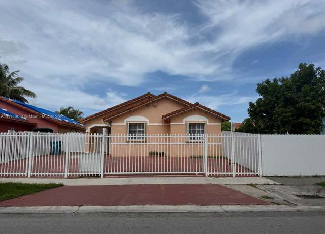 Property at 17630 SW 143rd Ct, Miami, FL 33177, 3 beds, 2 baths