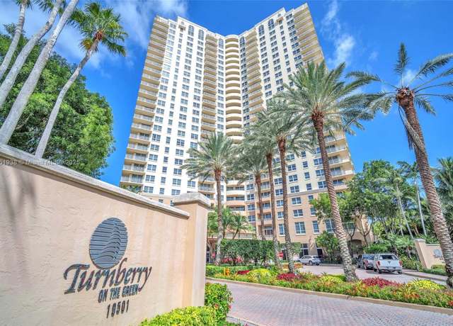 Property at 19501 W Country Club Dr #2011, Aventura, FL 33180, 1 bed, 1 bath