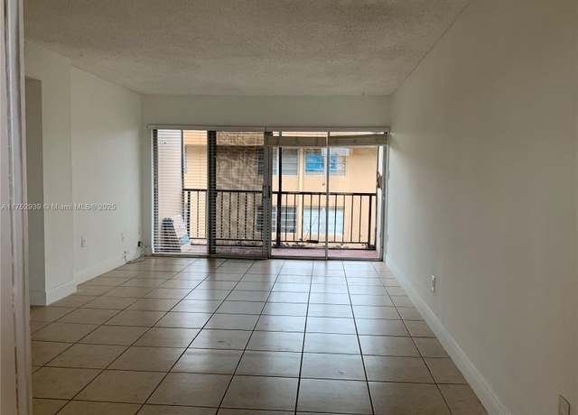 Property at 8889 Fontainebleau Blvd #403, Miami, FL 33172, 2 beds, 2 baths