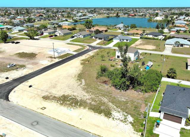 Property at 339 Diplomat Pkwy E, Cape Coral, FL 33909