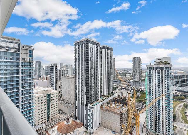 Property at 159 NE 6th St #2903, Miami, FL 33132, 1 bath