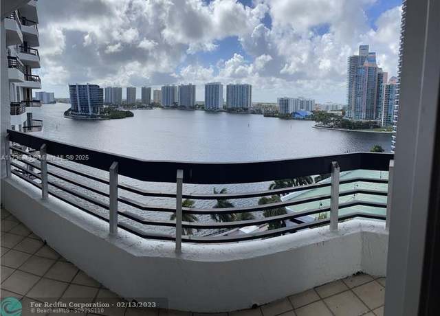 Property at 3600 Mystic Pointe Dr #1404, Aventura, FL 33180, 1 bed, 1 bath