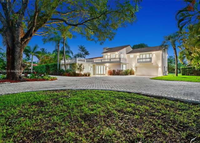 Property at 8250 SW 187th St, Cutler Bay, FL 33157, 4 beds, 4.5 baths