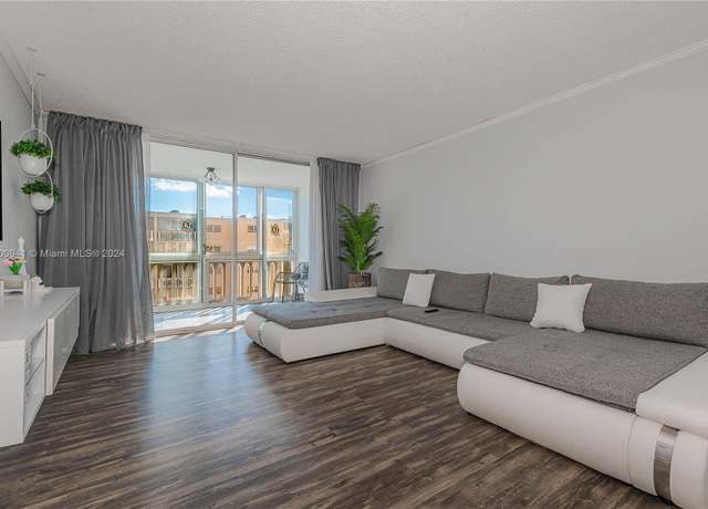 Property at 500 NE 12th Ave #605, Hallandale Beach, FL 33009, 1 bed, 1 bath