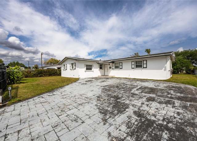 Property at 19821 NE 13th Ct, Miami, FL 33179, 3 beds, 2 baths