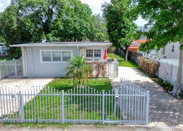 Property at 3121-3123 SW 25th Ter, Miami, FL 33133, 6 beds, 4 baths