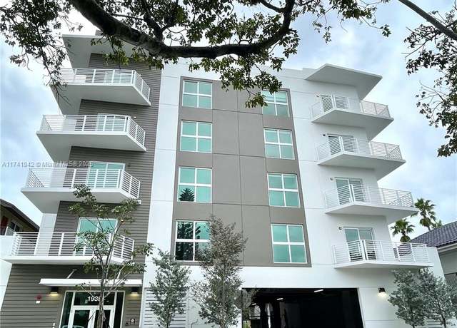 Property at 1938 Jackson St #403, Hollywood, FL 33020, 1 bed, 1 bath