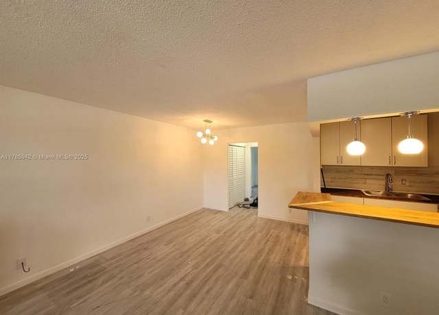 Property at 14 Salisbury A #14, West Palm Beach, FL 33417, 1 bed, 1.5 baths