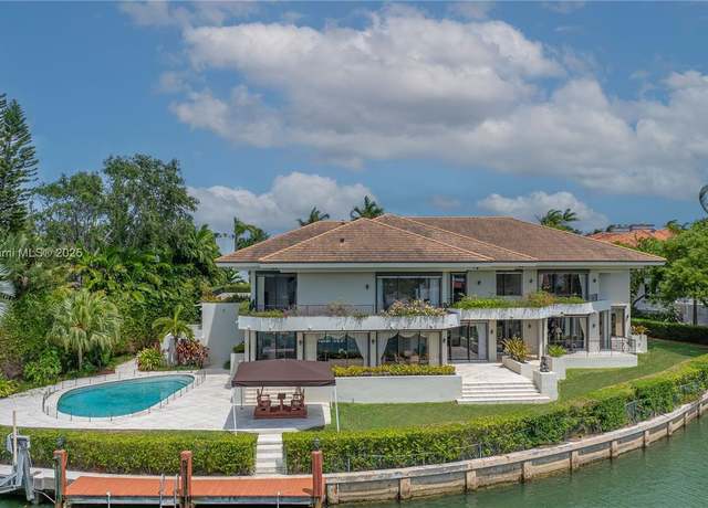 Property at 241 Cape Florida Dr, Key Biscayne, FL 33149, 8 beds, 8.5 baths