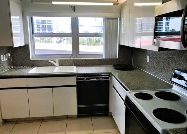 Property at 1825 S Ocean Dr #401, Hallandale Beach, FL 33009, 2 beds, 2 baths