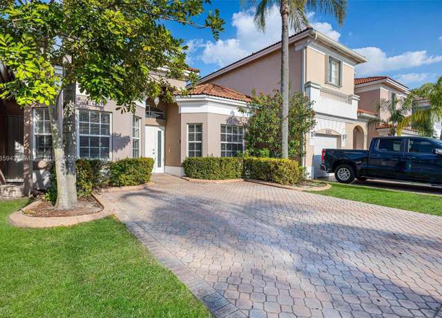Property at 10297 SW 162nd Ct, Miami, FL 33196, 3 beds, 2 baths