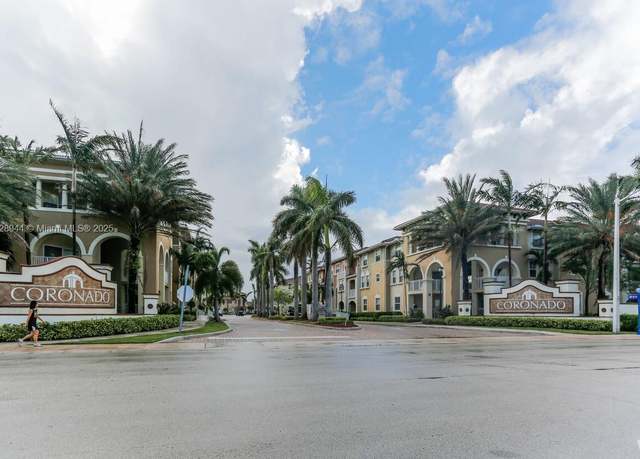 Property at 10805 NW 89th Ter Unit 202-4, Doral, FL 33178, 2 beds, 2.5 baths