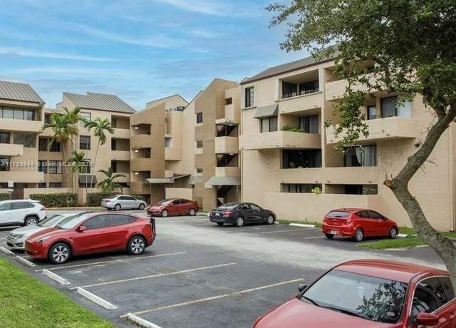 Property at 10845 SW 112th Ave #312, Miami, FL 33176, 1 bed, 1.5 baths