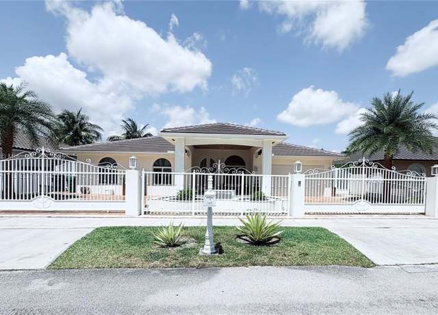Property at 14261 SW 30th St, Miami, FL 33175, 4 beds, 3.5 baths