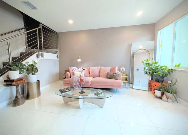 Property at 10365 NW 66th St #10365, Doral, FL 33178, 4 beds, 3 baths