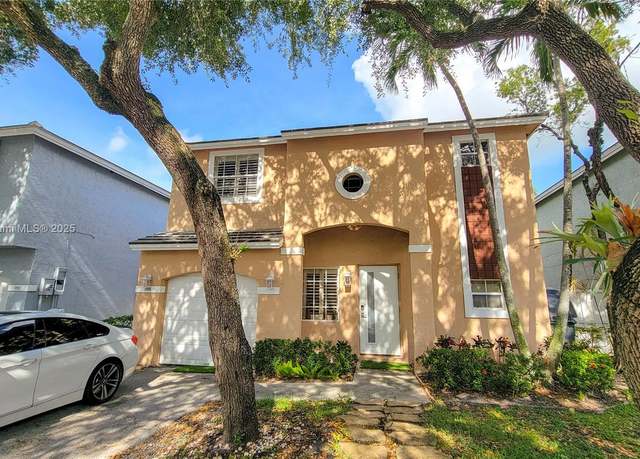Property at 9894 NW 2nd Ct, Plantation, FL 33324, 3 beds, 2.5 baths