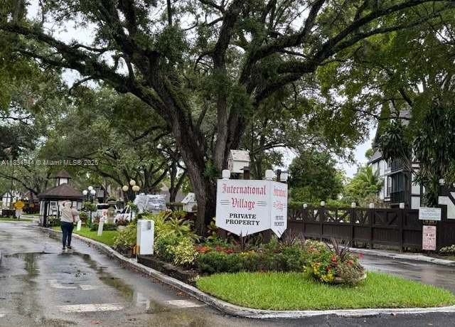 Property at 3690 Inverrary Dr Unit 1T, Lauderhill, FL 33319, 2 beds, 2 baths