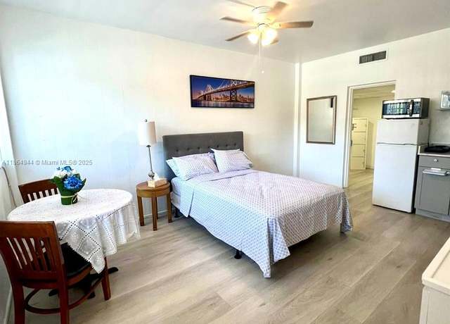 Property at 26 Diplomat Pkwy #2263, Hallandale Beach, FL 33009, 1 bed, 1 bath